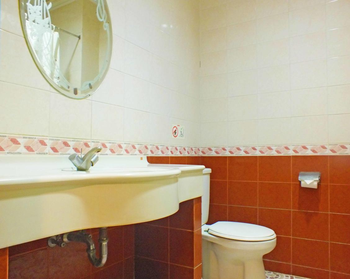 Hotel Puri Kwitang Jakarta Kültér fotó